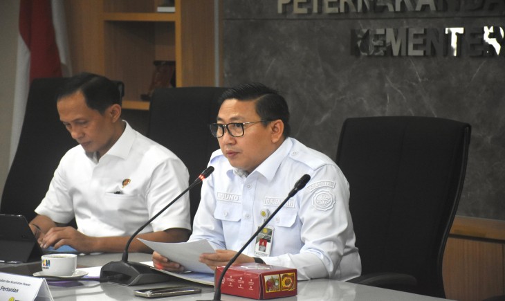Lindungi Peternak Rakyat, Kementan Gandeng Satgas Pangan POLRI Stabilkan Harga Ayam Hidup. (Foto: dok. Kementan)