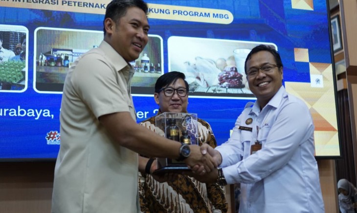 Wamentan Sudaryono menegaskan pentingnya menjadikan Balai Besar Veteriner Farma (BBVF) Pusvetma sebagai motor produksi vaksin hewan nasional. (Foto: dok. Kementan)