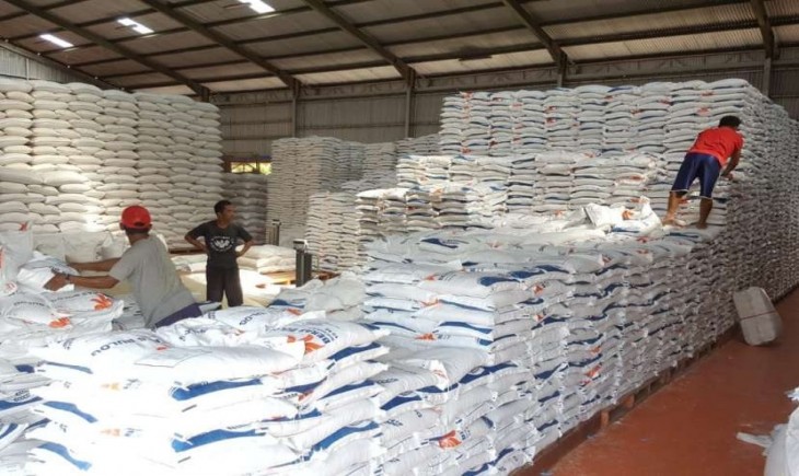 Foto : Gudang Beras. Sumber Foto : Republika.