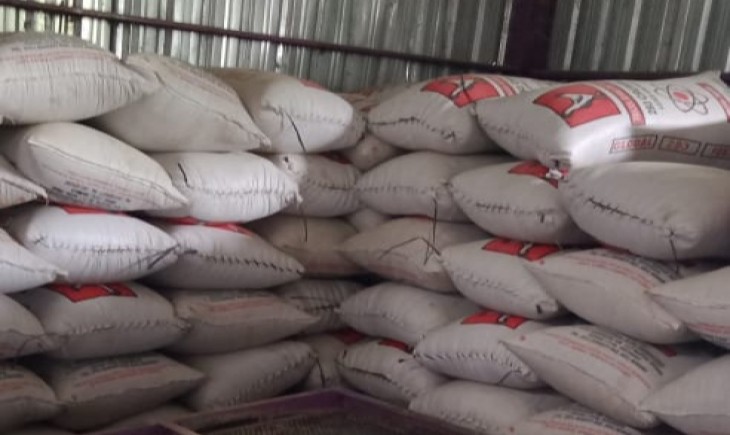 Foto : Seluruh Gabah Sisa Panen Maret dan April 2021 diserap Bulog dengan Harga yang Menguntungkan Petani.