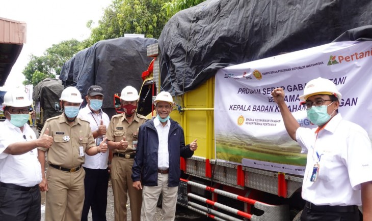 Foto : Kepala Badan Ketahanan Pangan Agung Hendriadi saat Melakukan Kunjugan ke UPP PT Pertani Kendal, Jawa Tengah.