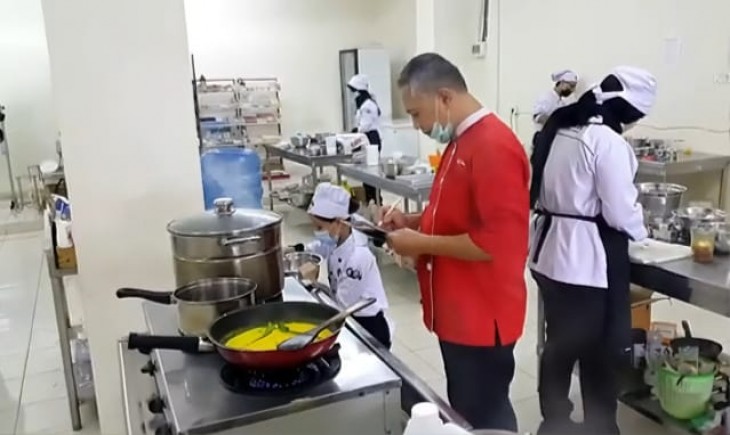 Muhammad Affan, Chef Consultant Ardhita Restaurant and Lounge