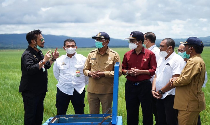 Foto : TNI-Polri Mendukung Penuh Jalanya Program Food Estate.