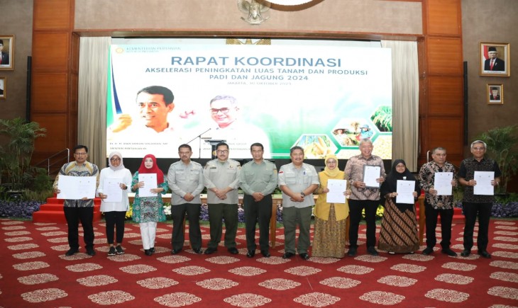 Rapat koordinasi Akselerasi Peningkatan Luas Tanam dan Produksi Padi dan Jagung dengan Dinas Pertanian Provinsi dan Kabupaten se-Indonesia, Senin, 30 Oktober 2023. (Dok. Kementan)