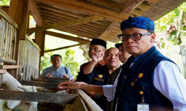 Foto : Dedi Nursyamsi kunjungi Pusat Pelatihan Pertanian Perdesaan Swadaya (P4S) Okane Mochi Farm, Purworejo, Jawa Tengah
