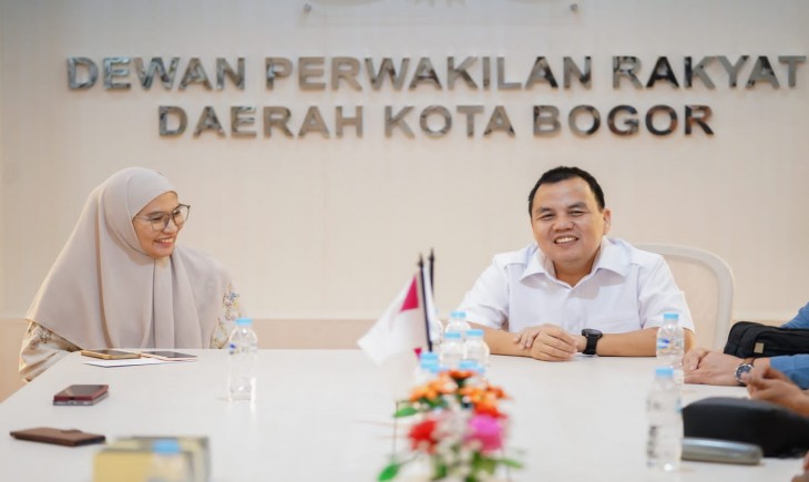 Foto: Ketua DPRD Kota Bogor Terima Audiensi KPAID, Komitmen Perkuat Sinergi Perlindungan Anak.