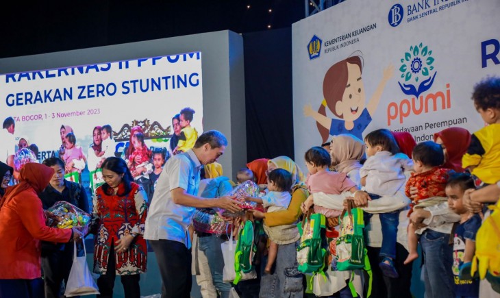 Menteri PPPA, Bintang Puspayoga  melaunching gerakan zero stunting Indonesia 2030 di kota Bogor (Diskominfo Pemkot Bogor)