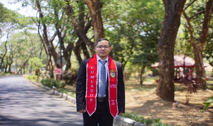 Profil Wahyudi, Lulusan Tercepat S3 Studi Pembangunan Universitas Hasanuddin.