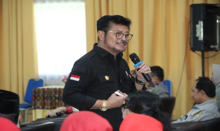 Foto : Mentan SYL saat membuka rapat kerja wilayah Perhimpunan Penyuluh Pertanian Indonesa (Perhiptani) Sulawesi Selatan, Senin, 17 April 2023.