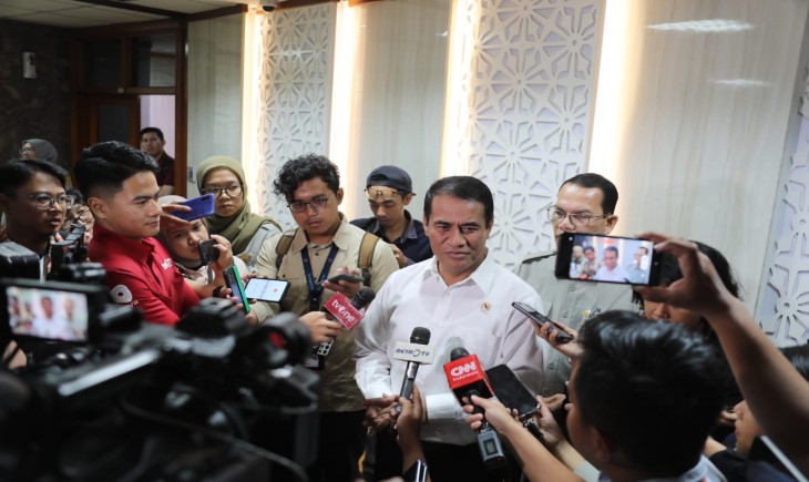 Mentan, Andi Amran Sulaiman mencopot 3 orang anak buahnya yang terbukti melanggar hukum. (Foto: Dok. Kementan)