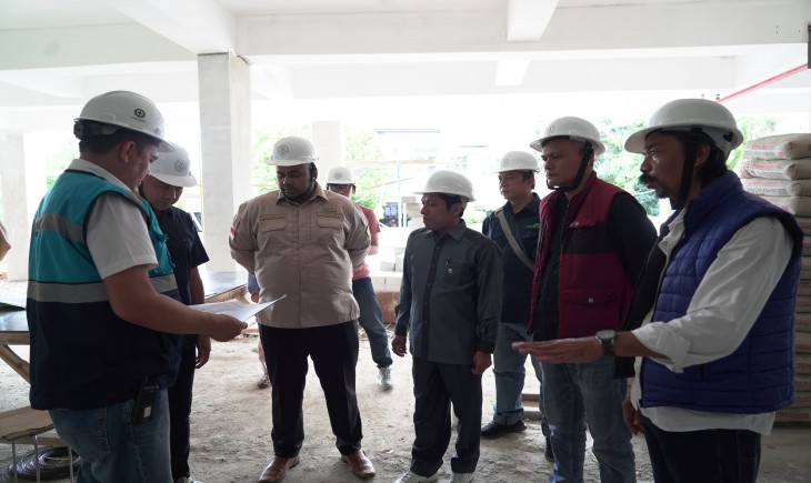 DPRD Kota Bogor mengecek revitaliasi Pasar Gembrong. (DPRD Kota Bogor)