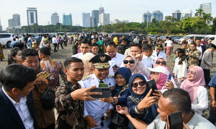 Foto: Dedi Mulyadi resmi dilantik sebagai Gubernur Jawa Barat yang berlangsung di Istana Merdeka, Jakarta, Kamis (20/2/2025). 