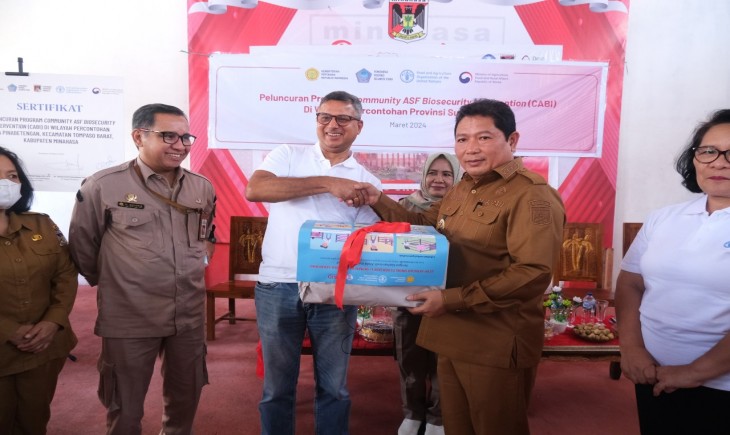 Kementan, Pemprov Sulut, dan FAO Lawan Penyakit African Swine Fever (ASF) dengan Intervensi Biosekuriti bagi Peternak Babi di Sulawesi Utara. (Foto: Dok. Kementan)