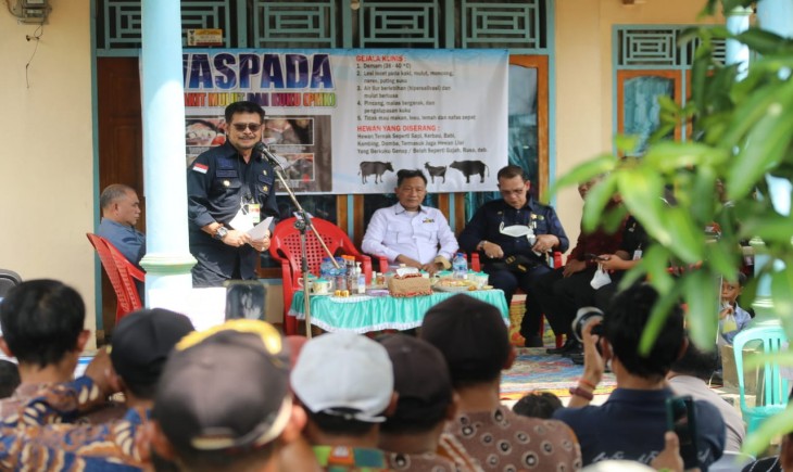 Foto : Mentan SYL Menggelar Koordinasi Pengendalian dan Pencegahan Penyakit Mulut dan Kuku (PMK) di Desa Mulyajaya, Lampung.