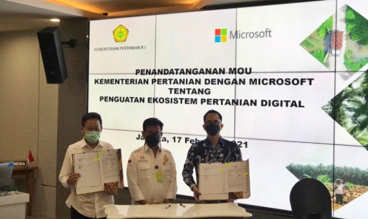 Foto : Menteri Pertanian Syahrul Yasin Limpo Saat Menandatangani MoU dengan Microsoft Indonesia Untuk Perkuat Ekosistem Pertanian Berbasis Digital. Sumber : infonusantara.id