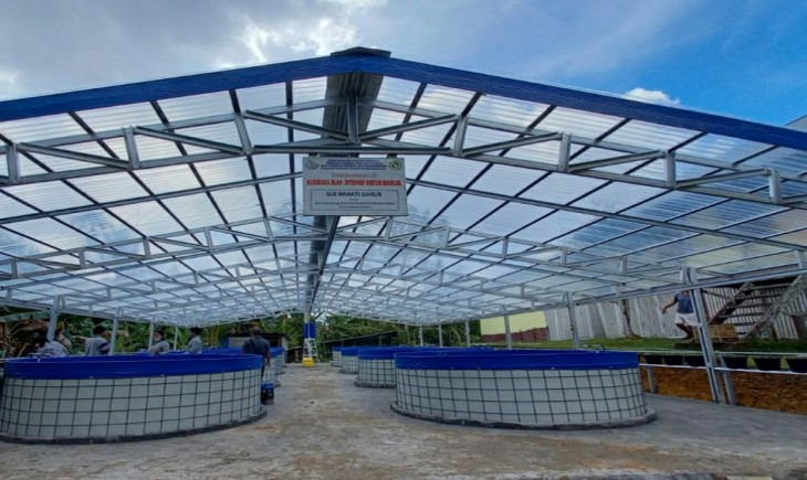 Foto : Budidaya Ikan Sistem Bioflok. Sumber : kkp.go.id
