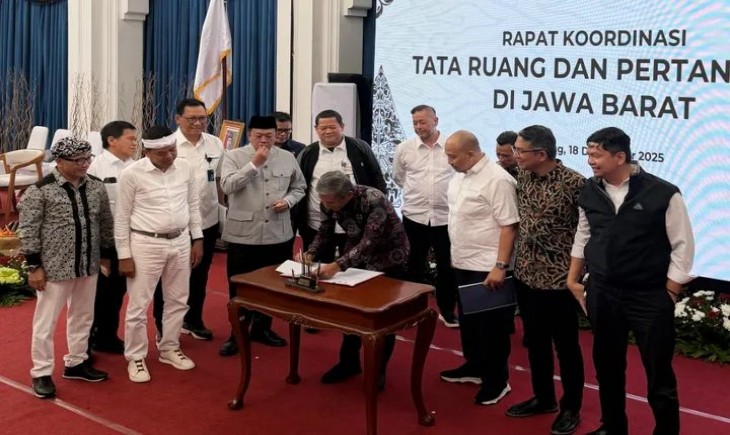 Rapat Koordinasi Tata Ruang dan Pertanahan yang digelar di Bandung, Kamis (18/12/2025). (Foto: dok. PTPN I)