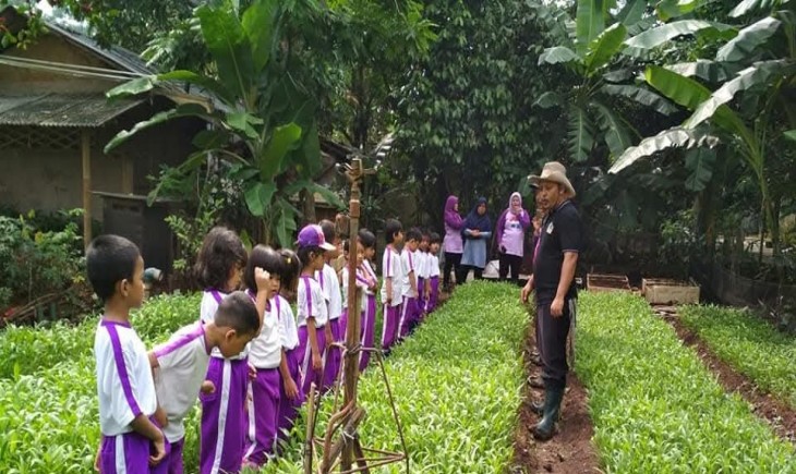 Rizal, Pemuda yang kembangkan Agro Wisata di Jakarta. (Foto: Pangannews.id)