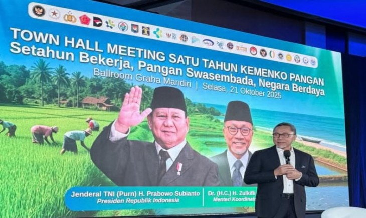 Menteri Koordinator Bidang Pangan Zulkifli Hasan dalam acara Townhall Satu Tahun Kinerja Kemenko Pangan di Jakarta, Selasa (21/10/2025). (Foto: Instagram @kemenkopangan.ri)