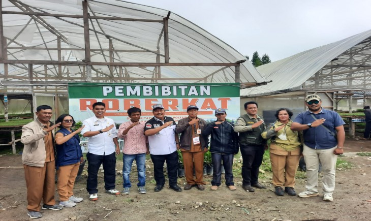 Penyediaan benih sayuran dalam greenhouse di sekitar kawasan Food Estate Humbang Hasundutan (Humbahas). (Dok. Kementan)