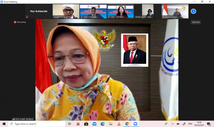 Foto : Acara Seminar Nasional  yang diadakan oleh Ikatan Wanita Pengusaha Indonesia (IWAPI) Secara Virtual. Sumber : kkp.go.id