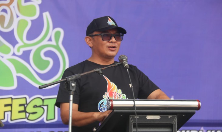 Bupati Bogor Iwan Setiawan saat memberikan sambutan di Puncak Fest 2023