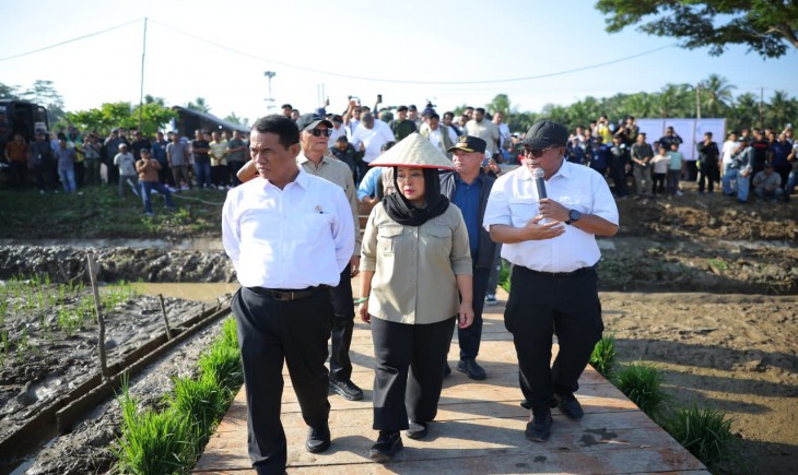 Menteri Pertanian Andi Amran Sulaiman di Lhokseumawe, Aceh, Kamis (15/1/2026). (Foto: dok. Kementan)