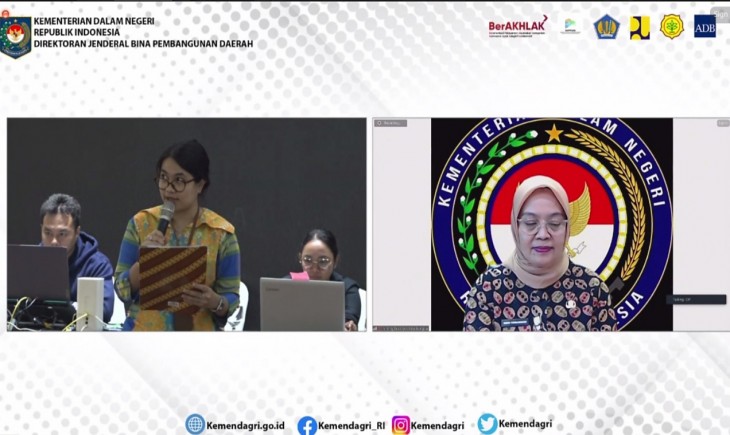 Sekretaris Ditjen Bina Pembangunan Daerah Sri Purwaningsih dalam kegiatan forum evaluasi IPDMIP untuk mengoptimalkan pembangunan sektor pertanian beririgasi (Ditjen Bina Pembangunan Daerah Kemendagri)