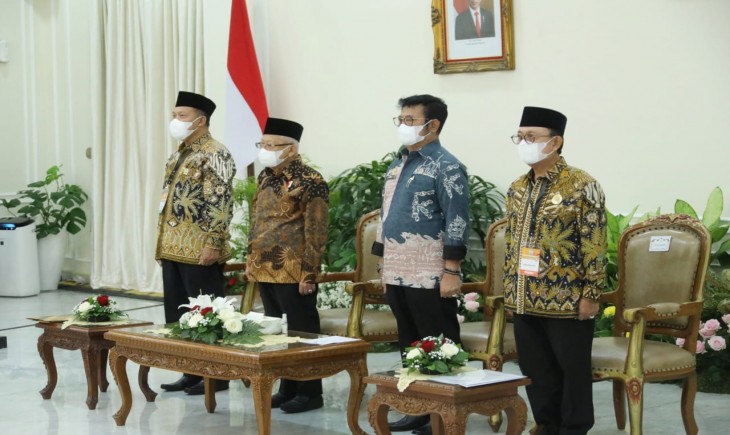 Foto : Pengukuhan pengurus Gabungan Pengusaha Kelapa Sawit Indonesia (Gapki) di Istana Wakil Presiden, Jakarta.