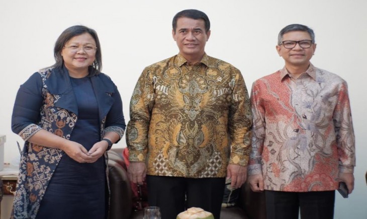 Menteri Pertanian bersama Dubes RI untuk Vietnam (Sisi kanan Foto) dan Dubes RI untuk Sri Langka (Sisi Kiri Foto). (Foto: dok. Kementan)